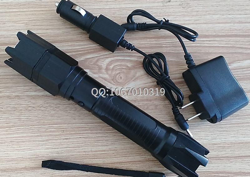 正品高壓電擊防身器材新款——保護(hù)個人安全的利器