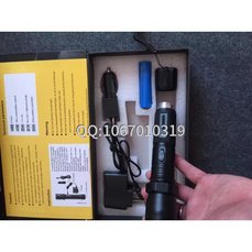 黑鷹電擊器防身器材哪款好用